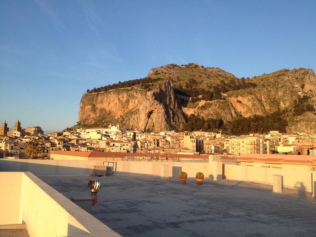 Sea Star Apartment Cefalu Ruang foto